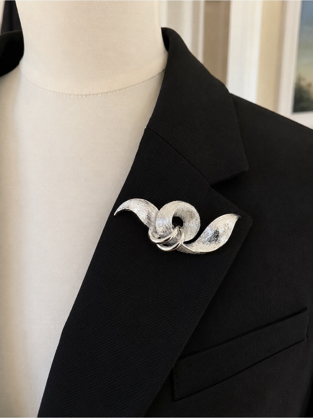 Napier Silver-Tone Vintage Knotted Ribbon Brooch Signed